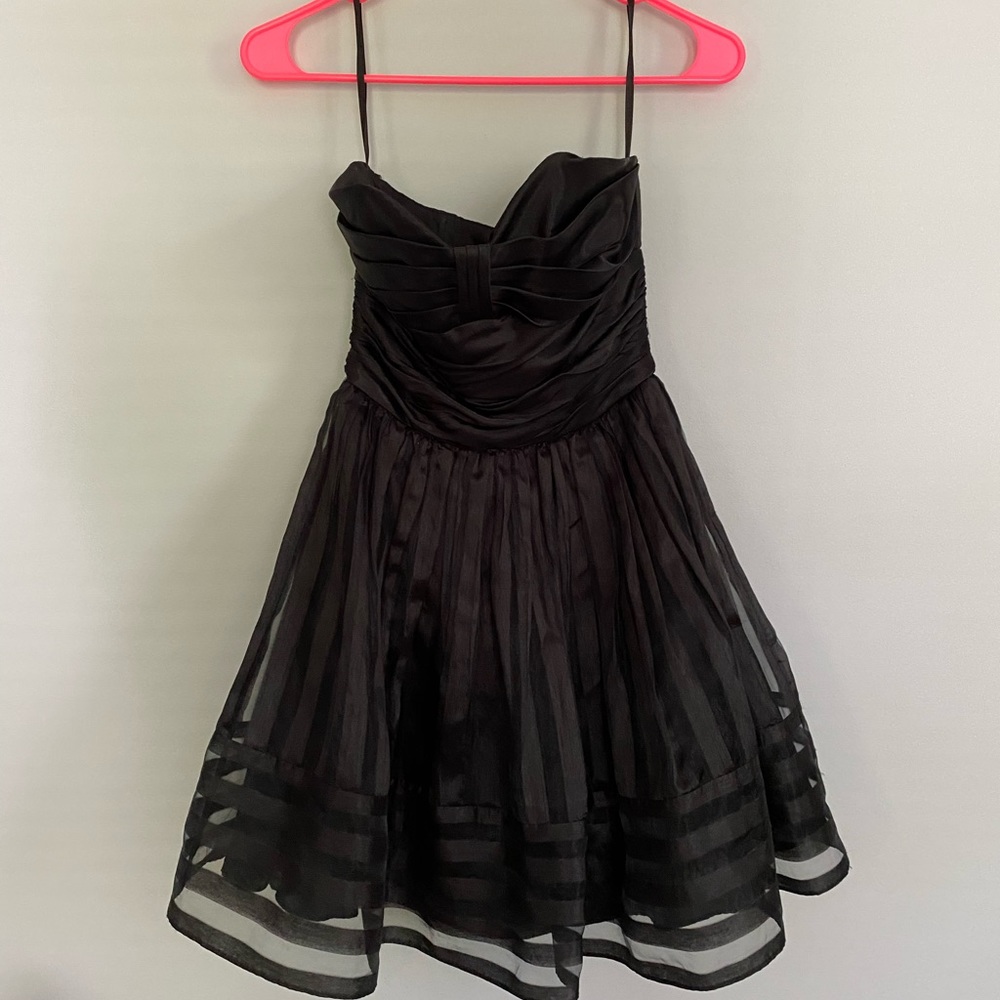 betsey johnson strapless dress